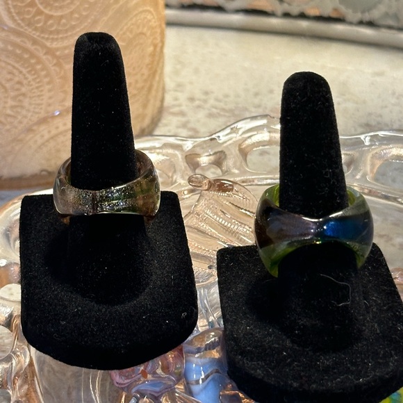 Art Glass Rings - Size 6 - Picture 3 of 7